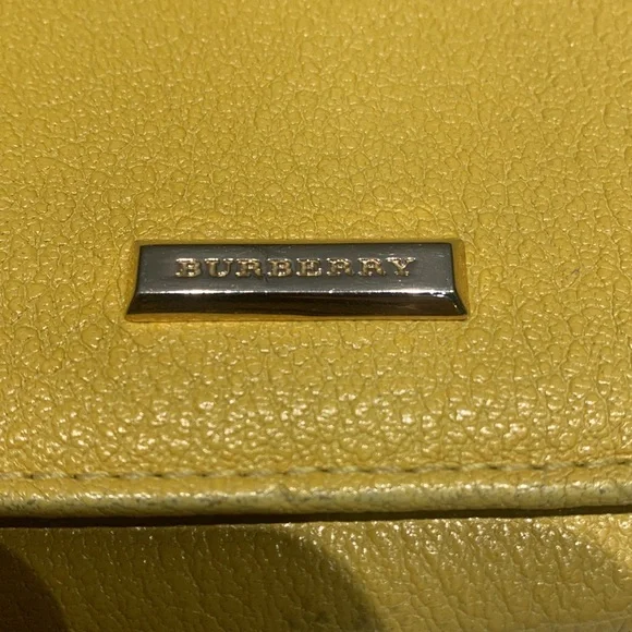 Authentic Burberry Wallet clutch - Picture 3 of 15